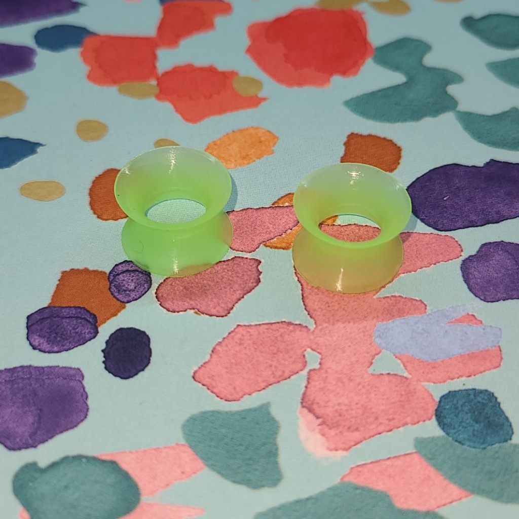 00 Gauge Silicone Tunnels